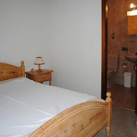 Residence Mandarin Crans-Montana Pokoj fotografie