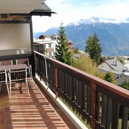 Residence Mandarin Crans-Montana Pokoj fotografie